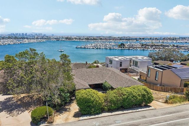 827 Rosecrans St, San Diego, CA 92106