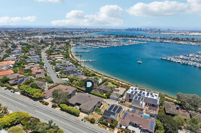 827 Rosecrans St, San Diego, CA 92106
