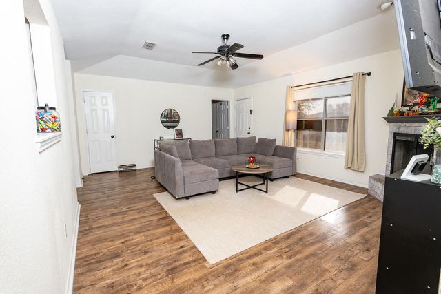 1016 Ironton Avenue, Lubbock, TX 79416