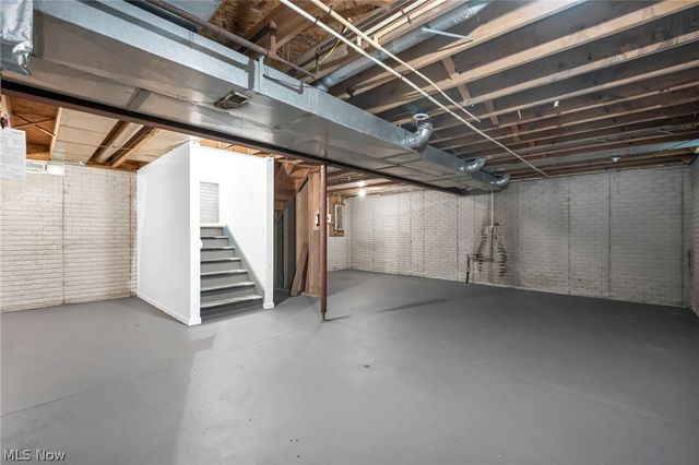 645 Eddy Road, Cleveland, OH 44108