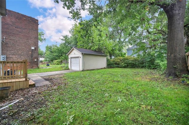 645 Eddy Road, Cleveland, OH 44108