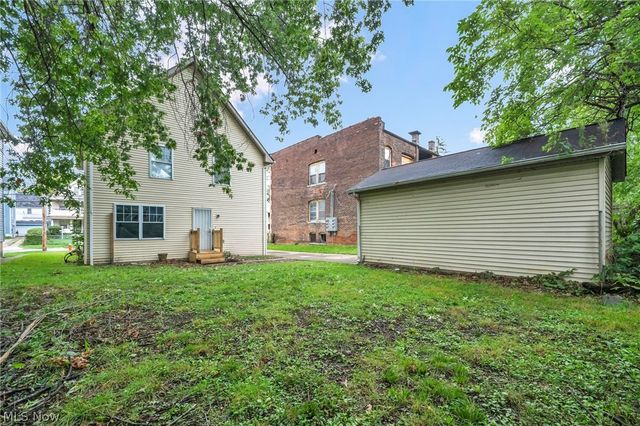645 Eddy Road, Cleveland, OH 44108