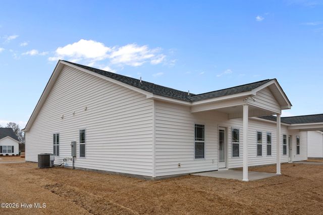 4228 Laurel Ridge Drive B, Greenville, NC 27834