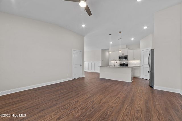 4228 Laurel Ridge Drive B, Greenville, NC 27834