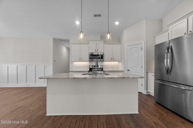 4228 Laurel Ridge Drive B, Greenville, NC 27834