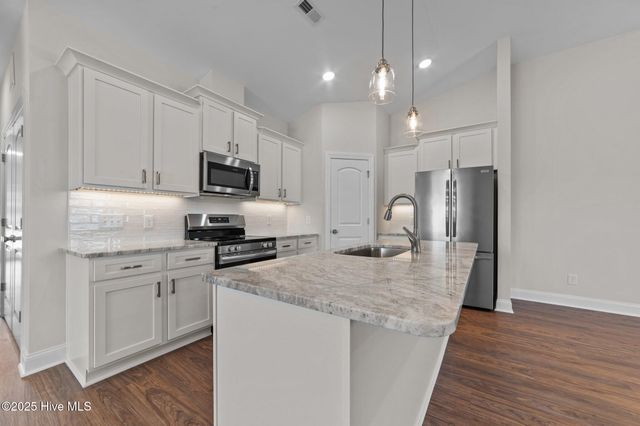 4228 Laurel Ridge Drive B, Greenville, NC 27834