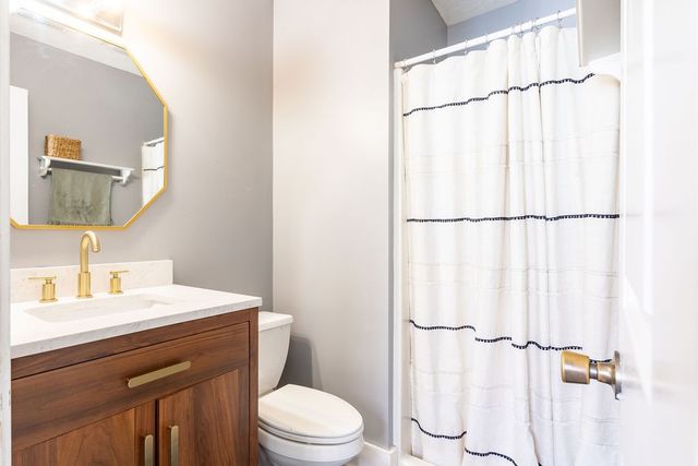 335 N Centerpoint Rd, Portland, TN 37148