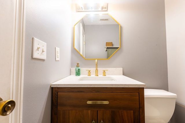 335 N Centerpoint Rd, Portland, TN 37148