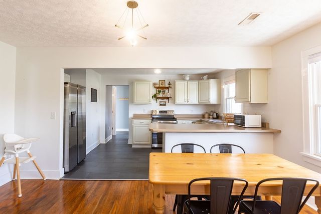 335 N Centerpoint Rd, Portland, TN 37148