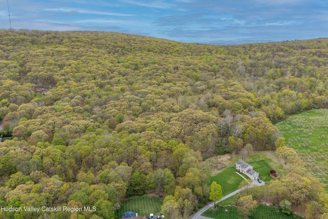 340 Vineyard Avenue, Highland, NY 12528