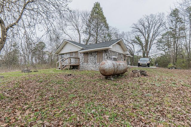 5717 Hwy 301, Trenton, GA 30752