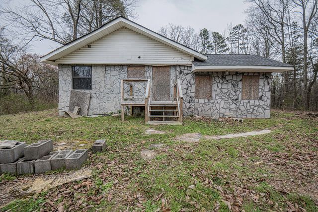 5717 Hwy 301, Trenton, GA 30752