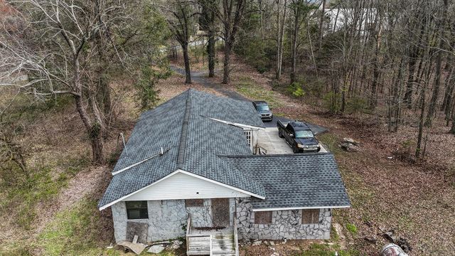 5717 Hwy 301, Trenton, GA 30752