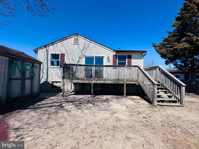 23 W DORY DR, Tuckerton, NJ 08087
