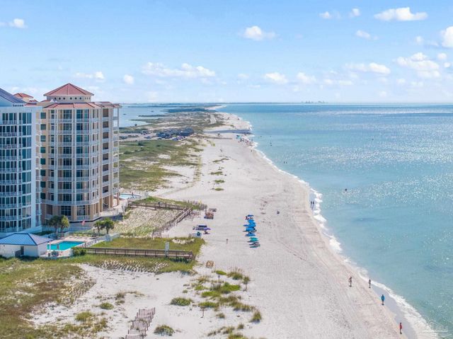 800 Sailfish Ct, Perdido Key, FL 32507