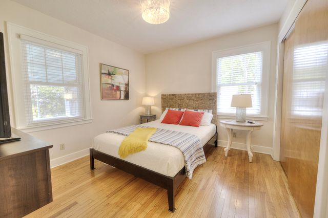 314 Van Buren Street, South Haven City, MI 49090