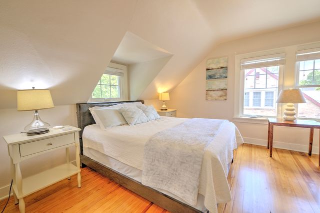 314 Van Buren Street, South Haven City, MI 49090