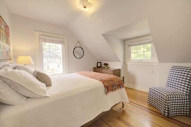 314 Van Buren Street, South Haven City, MI 49090