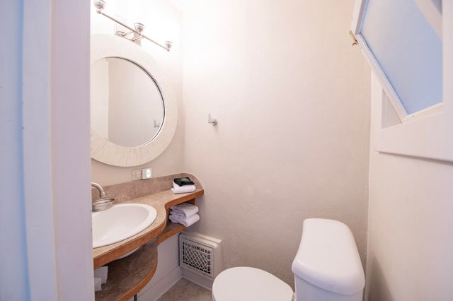 314 Van Buren Street, South Haven City, MI 49090