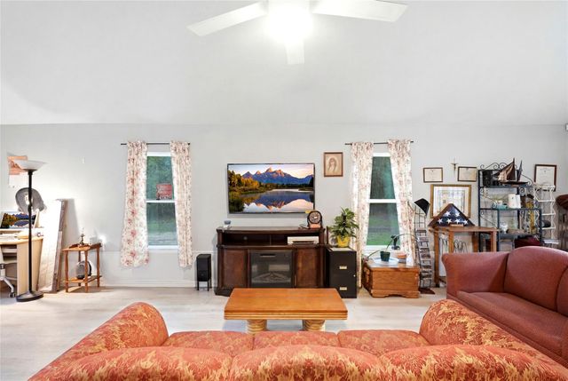 175 Pine Arbor, Trinity, TX 75862