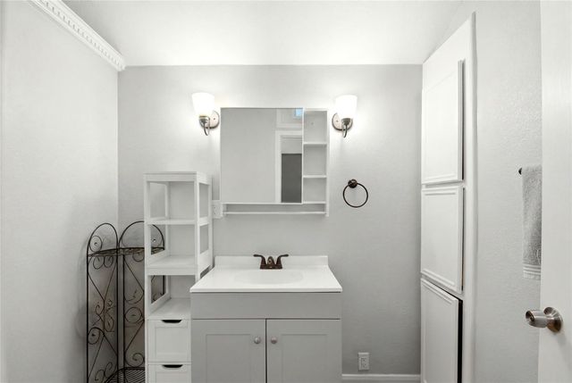 175 Pine Arbor, Trinity, TX 75862