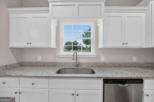 5366 Moody Bridge Road, Ludowici, GA 31316