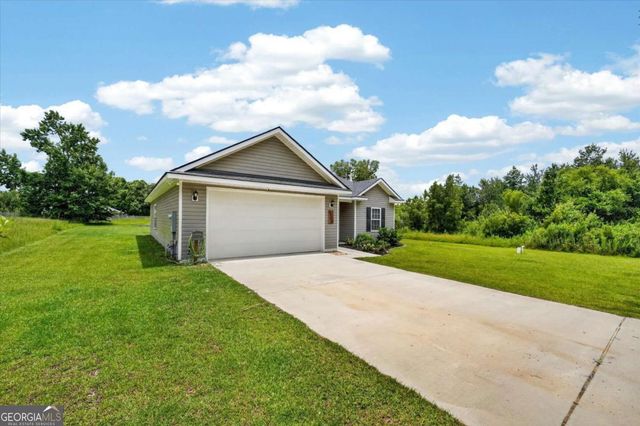 5366 Moody Bridge Road, Ludowici, GA 31316