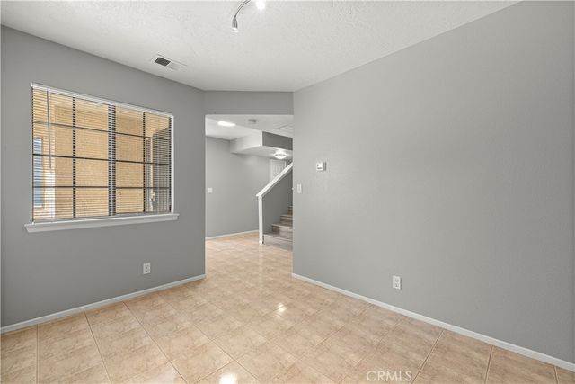 11730 Oak, Apple Valley, CA 92308