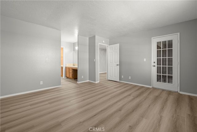 11730 Oak, Apple Valley, CA 92308