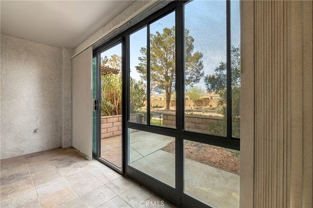 11730 Oak, Apple Valley, CA 92308