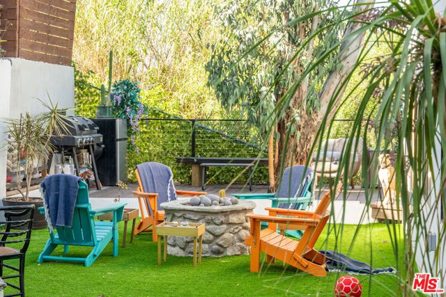 1933 Lemoyne Street, Los Angeles, CA 90026