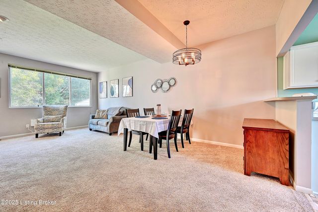 936 Oakmont Ct, Union, KY 41091