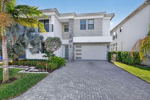 17574 Sparkling River Road, Boca Raton, FL 33496