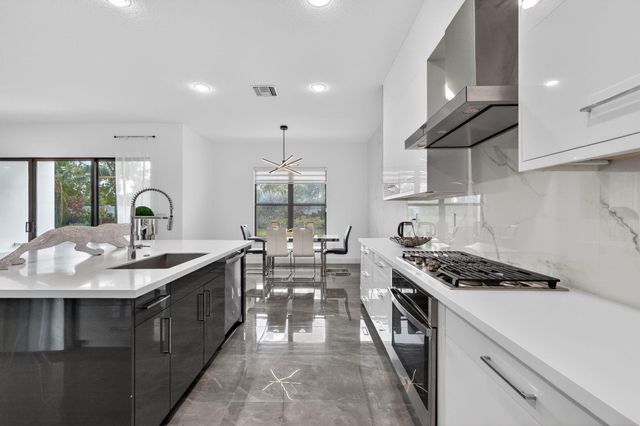 17574 Sparkling River Road, Boca Raton, FL 33496