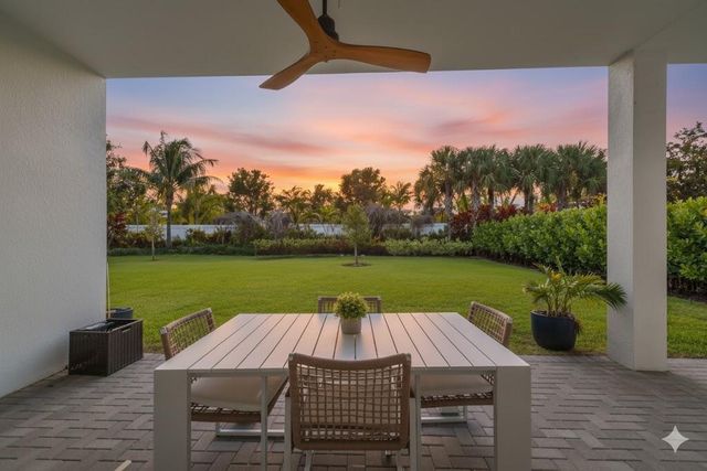 17574 Sparkling River Road, Boca Raton, FL 33496