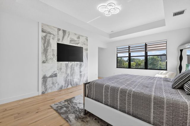 17574 Sparkling River Road, Boca Raton, FL 33496