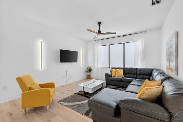 17574 Sparkling River Road, Boca Raton, FL 33496