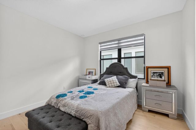 17574 Sparkling River Road, Boca Raton, FL 33496