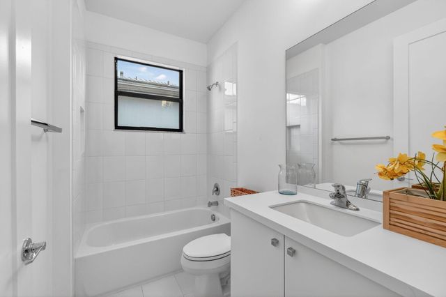 17574 Sparkling River Road, Boca Raton, FL 33496