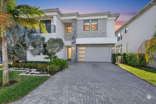 17574 Sparkling River Road, Boca Raton, FL 33496