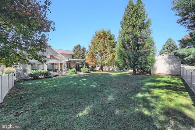 571 LAKE MEADE DR, East Berlin, PA 17316