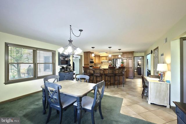 571 LAKE MEADE DR, East Berlin, PA 17316