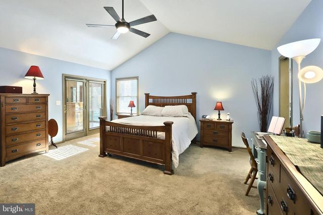 571 LAKE MEADE DR, East Berlin, PA 17316