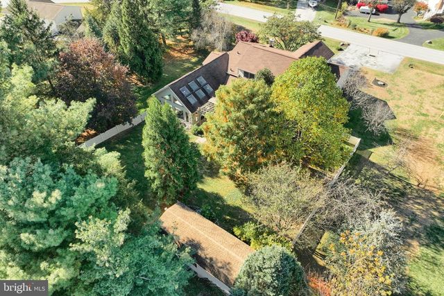 571 LAKE MEADE DR, East Berlin, PA 17316