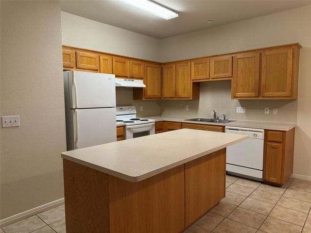 9 Deerfield DR B, Wimberley, TX 78676