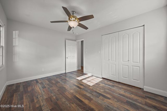 504 Oakwood Avenue, Jacksonville, NC 28546