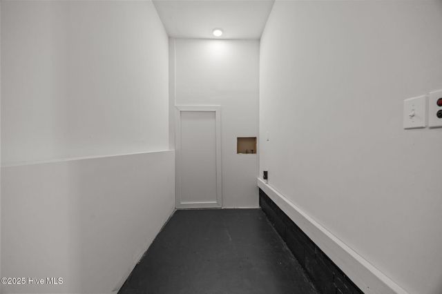 504 Oakwood Avenue, Jacksonville, NC 28546