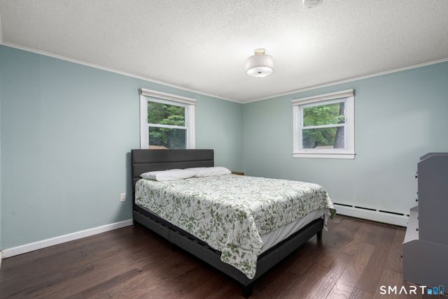 11 Arthur Avenue, Enfield, CT 06082