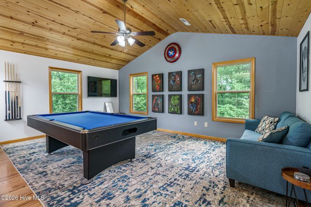 135 Heritage Trail, Brasstown, NC 28902
