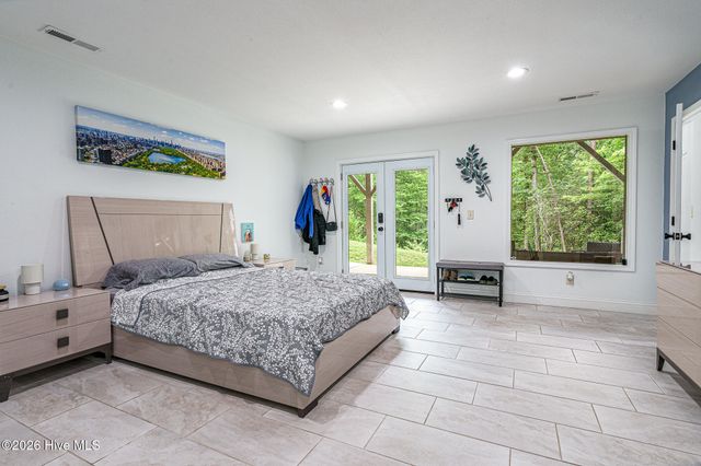 135 Heritage Trail, Brasstown, NC 28902